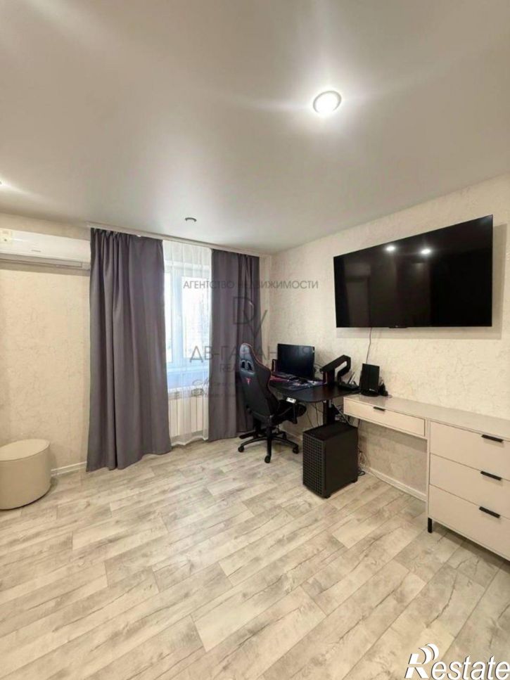 1-комн квартира Октябрьский проспект, 12,  д. 12