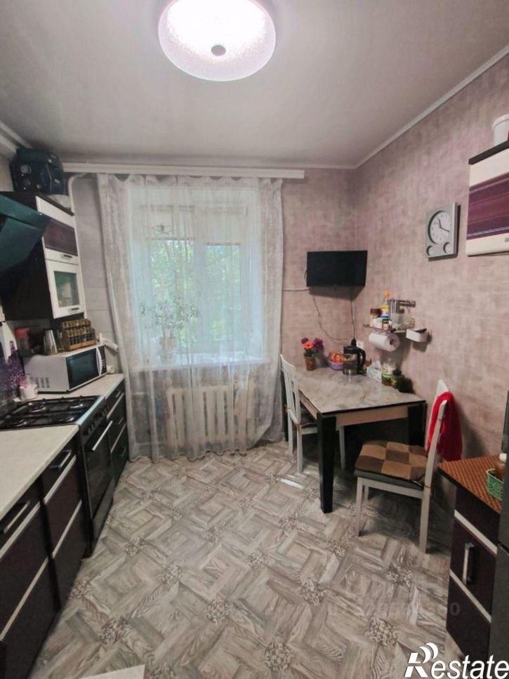 2-комн квартира Ленинградская улица, 68,  д. 68