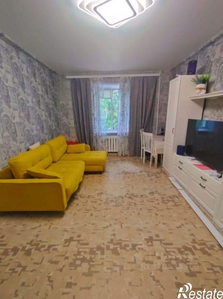 2-комн квартира Ленинградская улица, 68,  д. 68