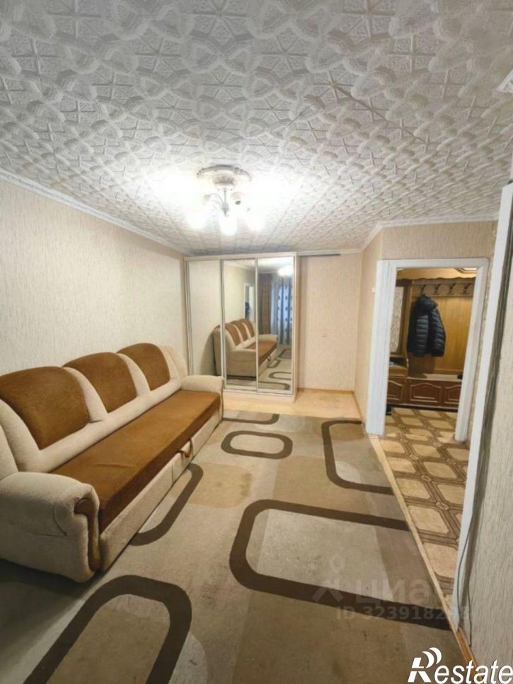 2-комн квартира Ленинградская улица, 75,  д. 75