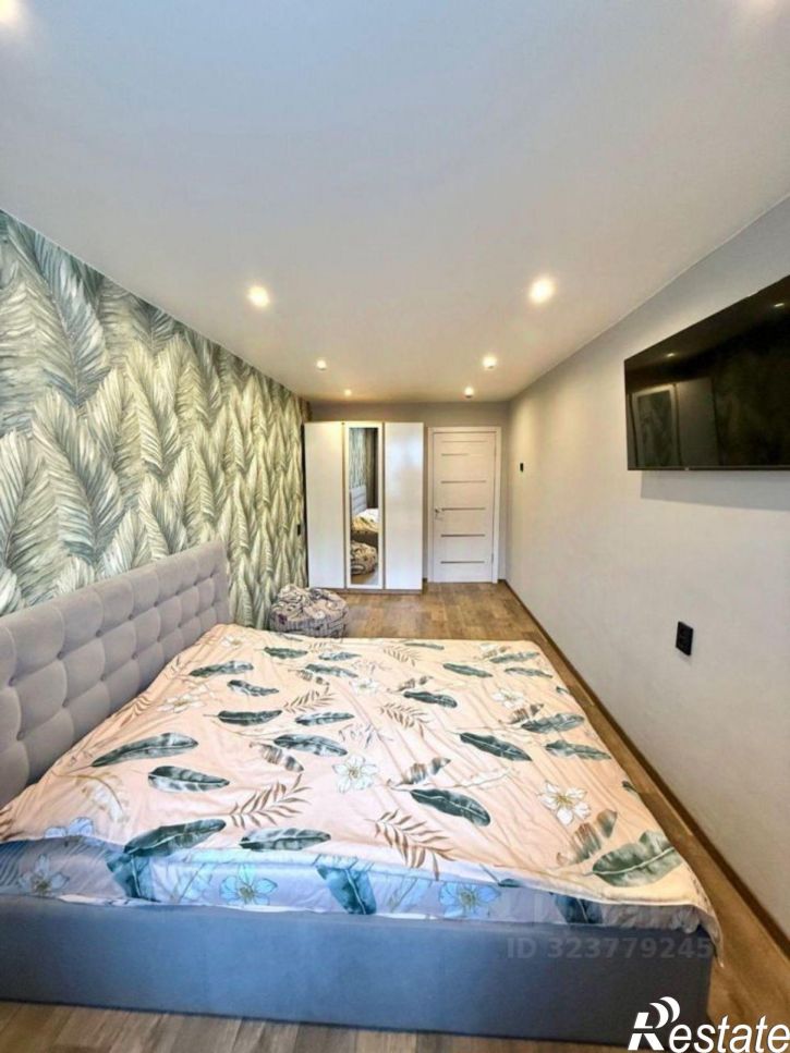 2-комн квартира Ленинградская улица, 31,  д. 31