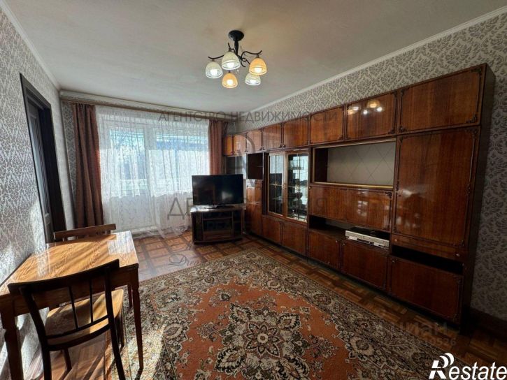 4-комн квартира Ленинградская улица, 74,  д. 74