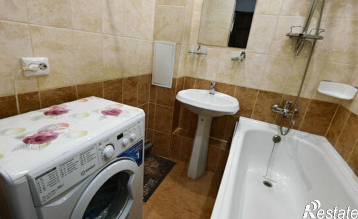 1-комн квартира Интернациональный пр-кт, 26/2,  д. 26/2