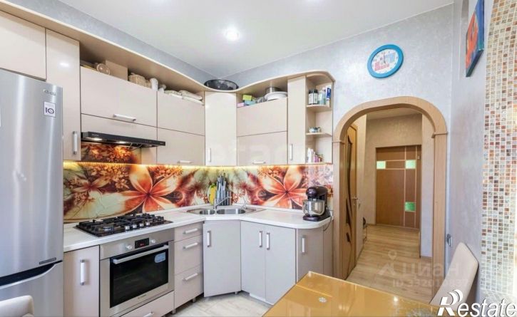 3-комн квартира ул Парижской Коммуны, 24,  д. 24